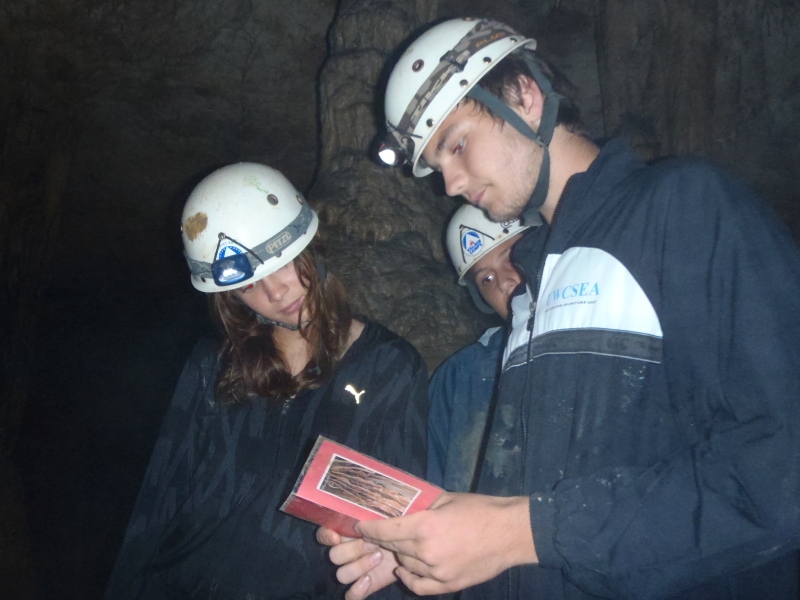 Village Camps International Summer Camp Ard&egrave;che, France 2019-07-26 https://www.villagecamps.com/journals_admin/images/66-37-Vanda, Romain and Charles.jpg